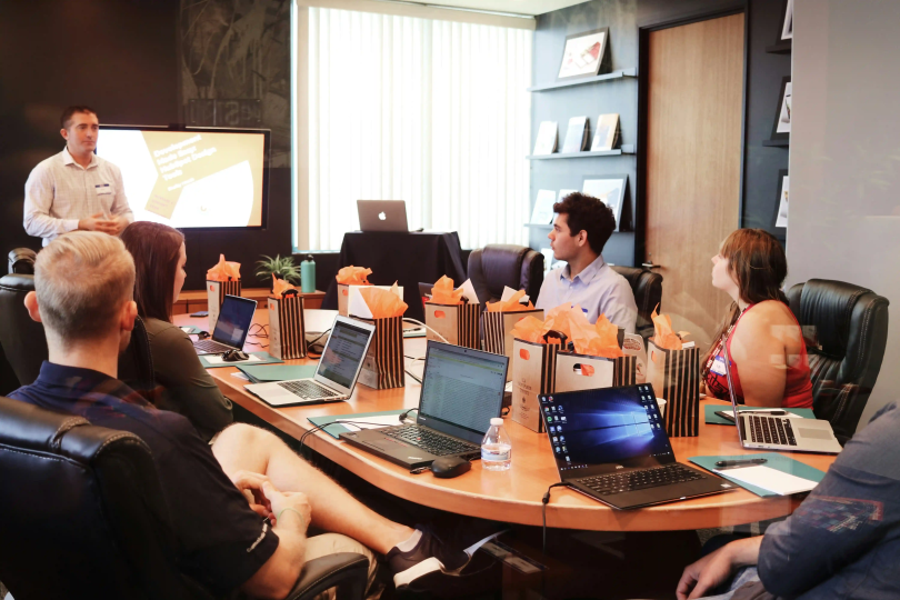 Why Choose Mobile App Design Company - Professional Service Benefits